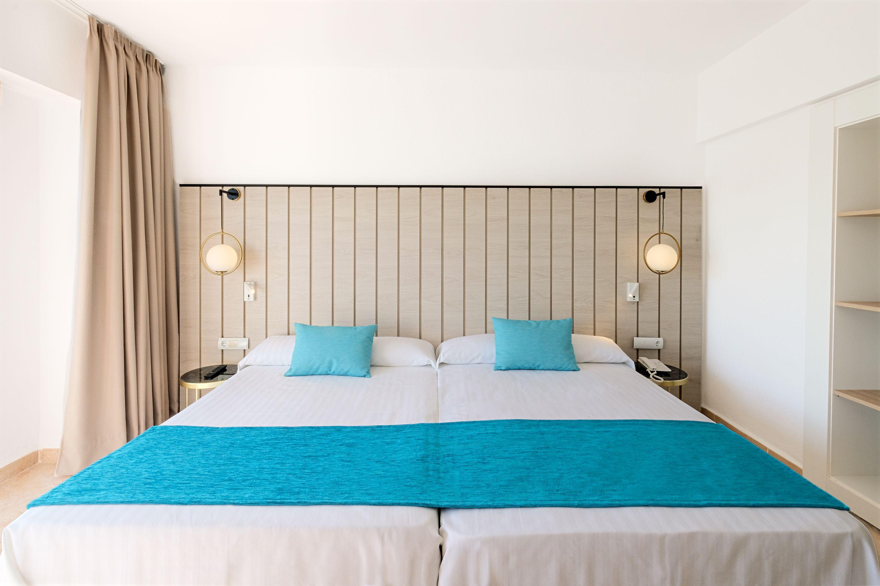 Azuline Hotel Bergantin ซานอันโตนิโอ ภายนอก รูปภาพ