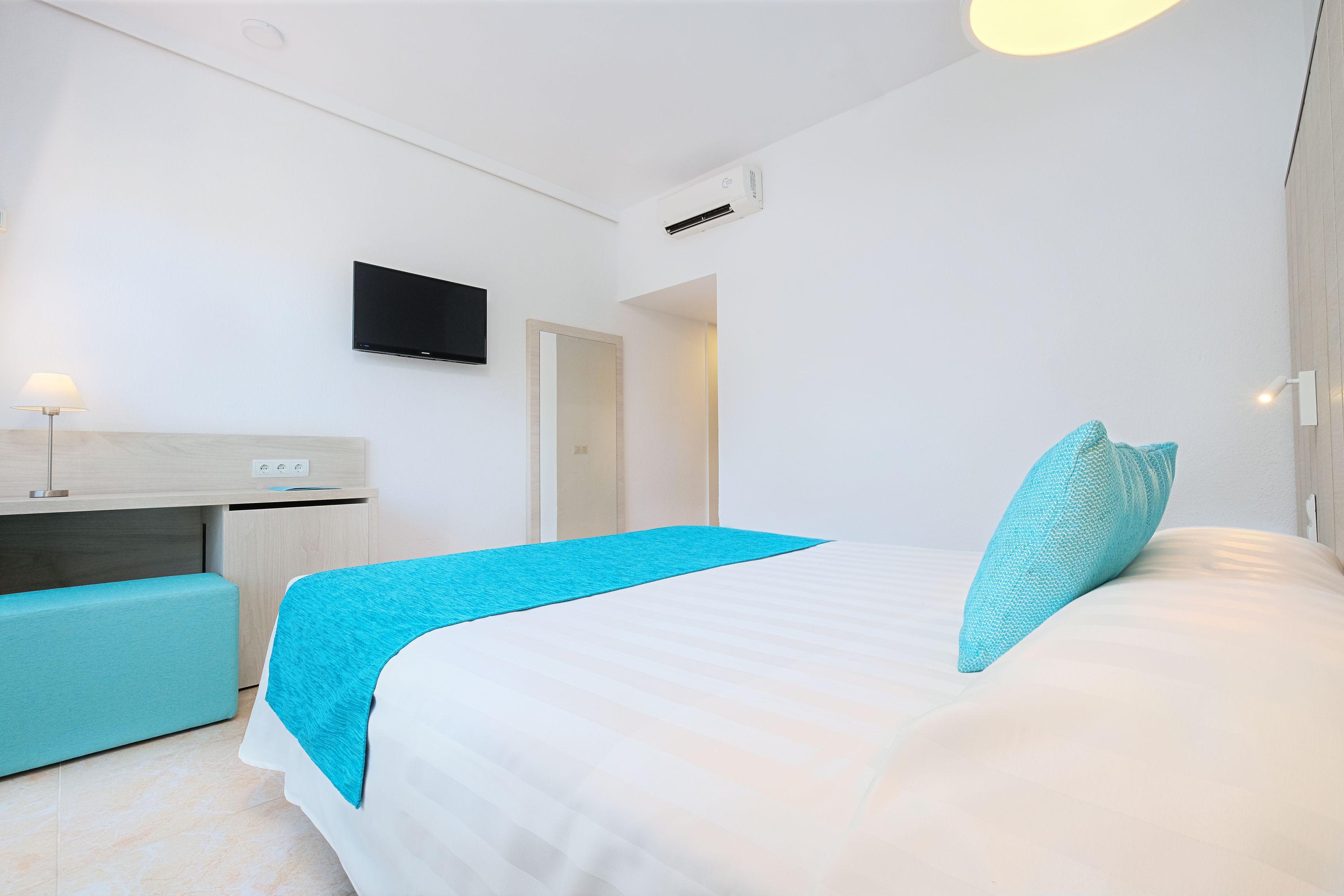 Azuline Hotel Bergantin ซานอันโตนิโอ ภายนอก รูปภาพ