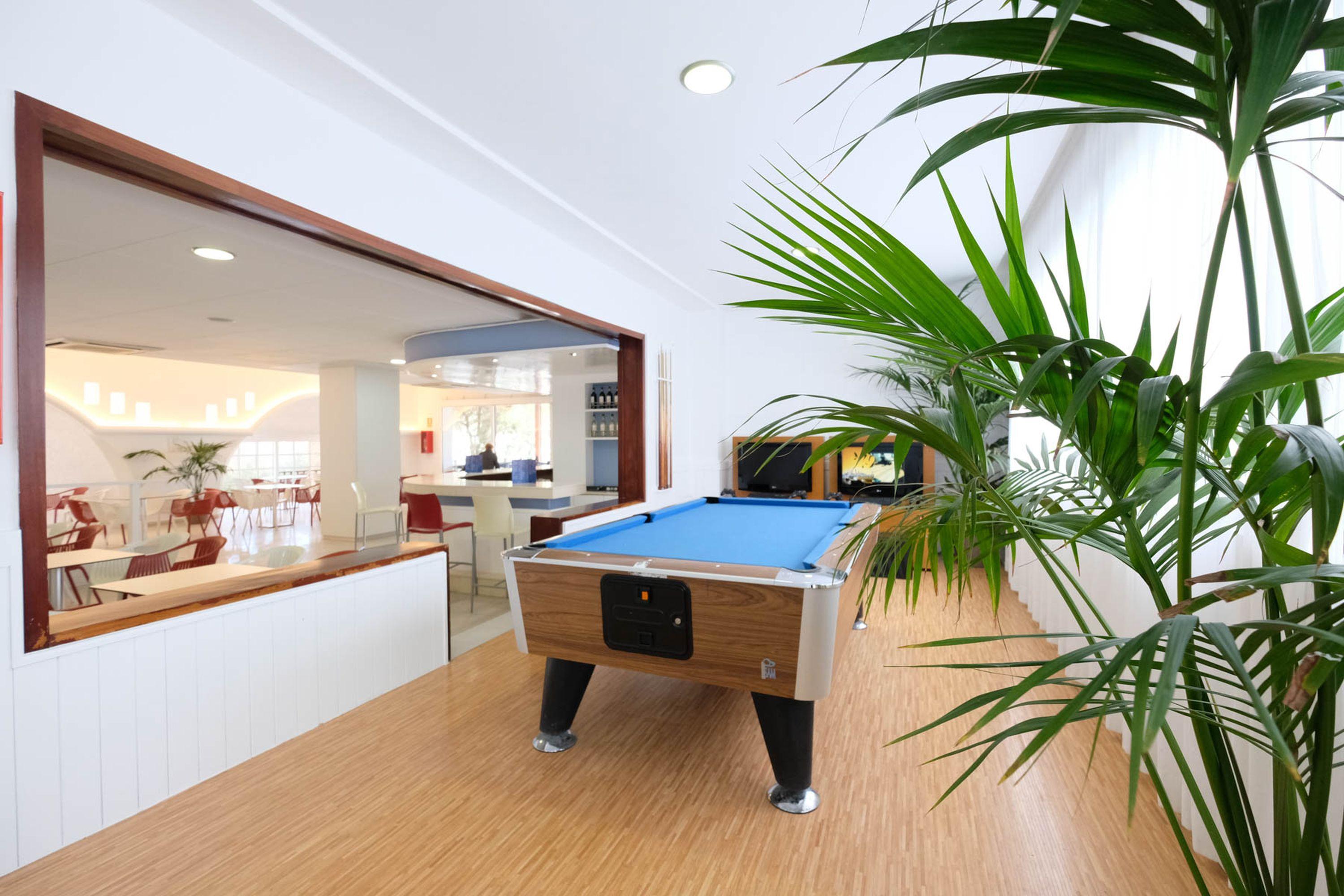 Azuline Hotel Bergantin ซานอันโตนิโอ ภายนอก รูปภาพ