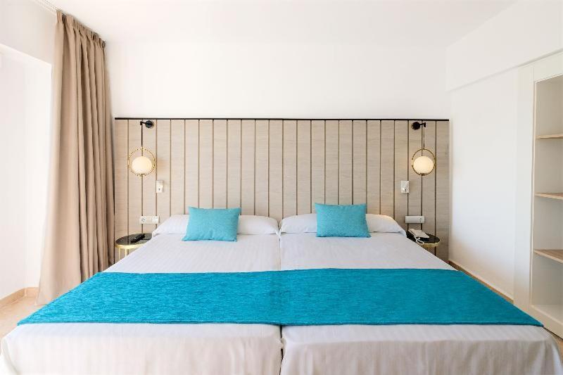 Azuline Hotel Bergantin ซานอันโตนิโอ ห้อง รูปภาพ